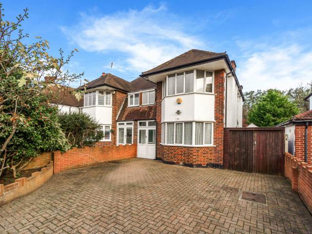 3 bed detached semi let