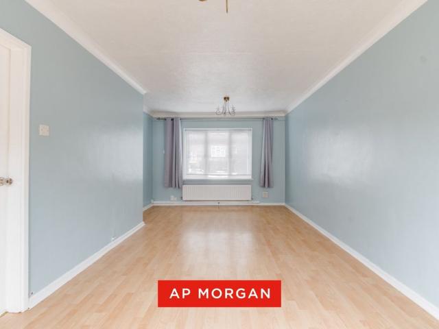3 bed end of terrace house to rent in Newman Way, Birmingham, B45