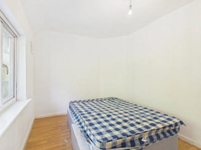 3 bed end of terrace house to rent in Borrowdale Road, Birmingham, B31