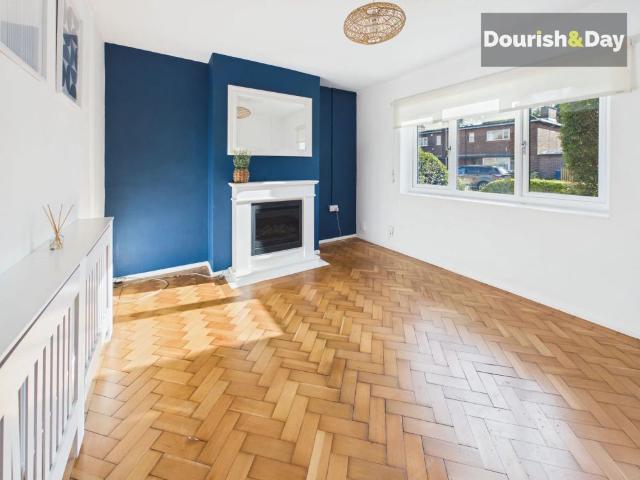 3 bed end of terrace house to rent in Churchill Road, Stone, ST15