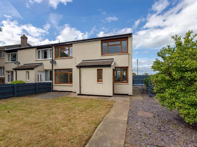 3 bed end of terrace house to rent in Firefly Walk, Colburn, DL9