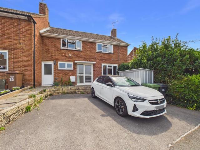 3 BED End of terrace house To rent