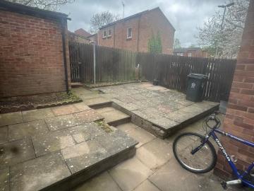 3 bed end terrace to rent Lombardy Rise, Leicester LE5