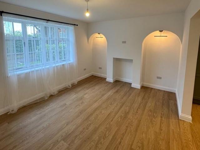 3 Bed End Terrace, High Brow, B17