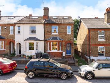 3 bed end terrace let