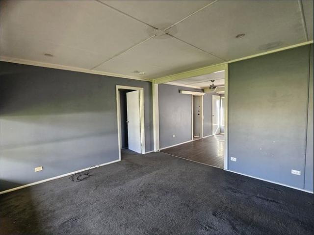 3 BED FAMILY HOME