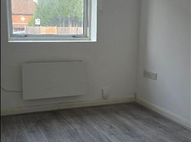 3 Bed Flat, Milliners Court, LU3