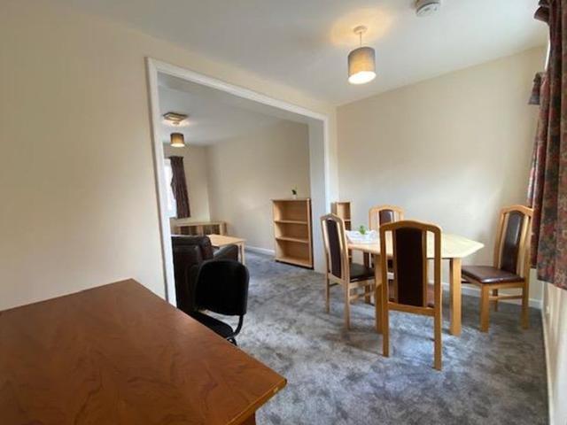 3 Bed flat at Milton Road, Cambridge