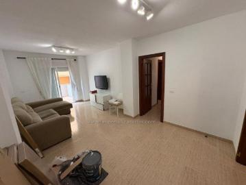 3 Bed Flat / Apartment to Rent