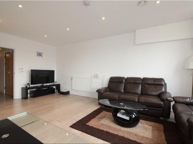 3 Bed Flat, Best House, HA9