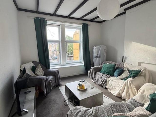 3 Bed Flat, Cecil Street, G12