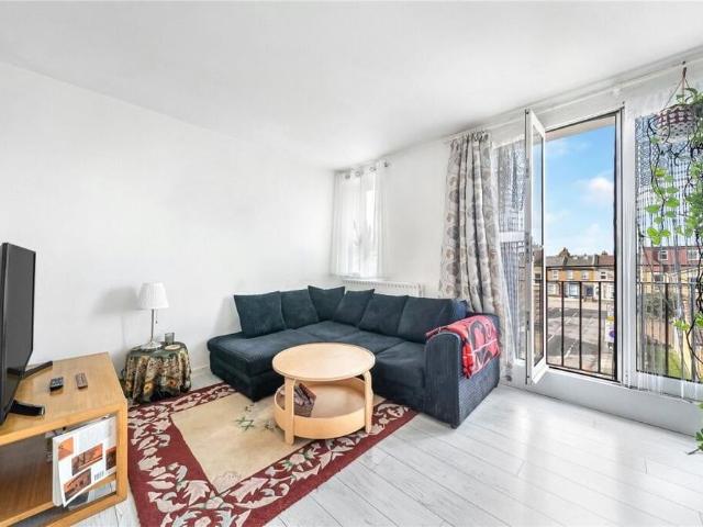 3 Bed Flat, Cornwall Road, N15