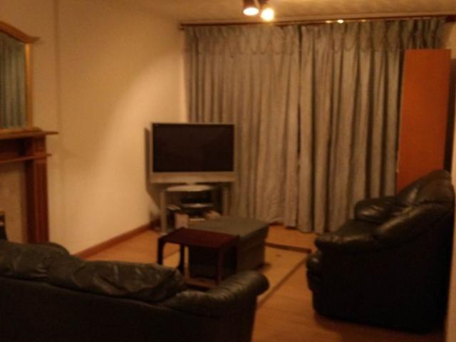 3 Bed Flat, Cornhill Drive, AB16
