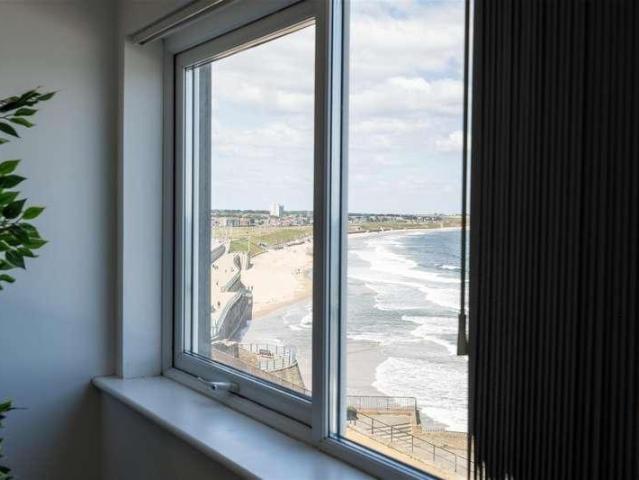 3 bed flat for sale
