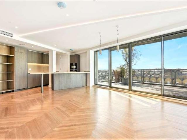 3 bed flat for sale