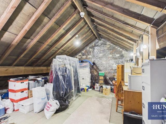 3 bed flat for sale