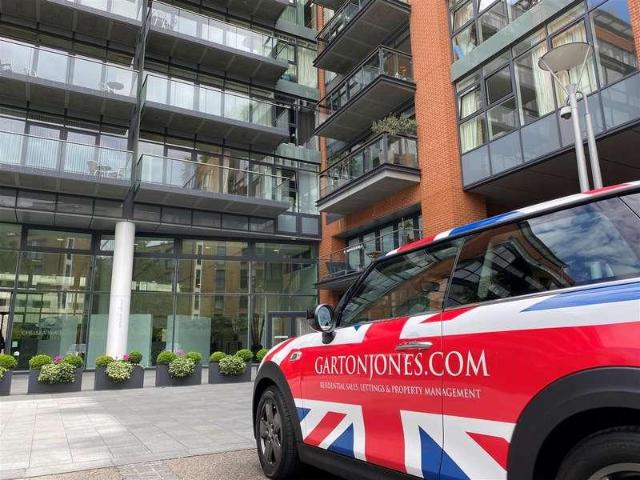 3 bed flat for sale