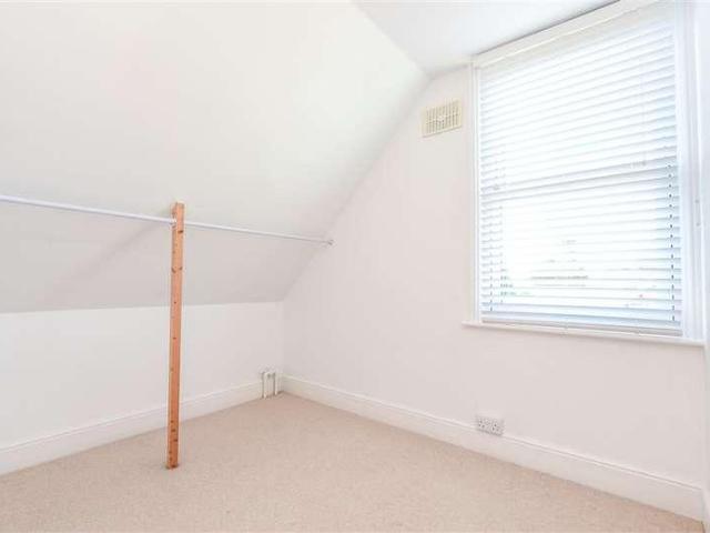 3 bed flat for sale