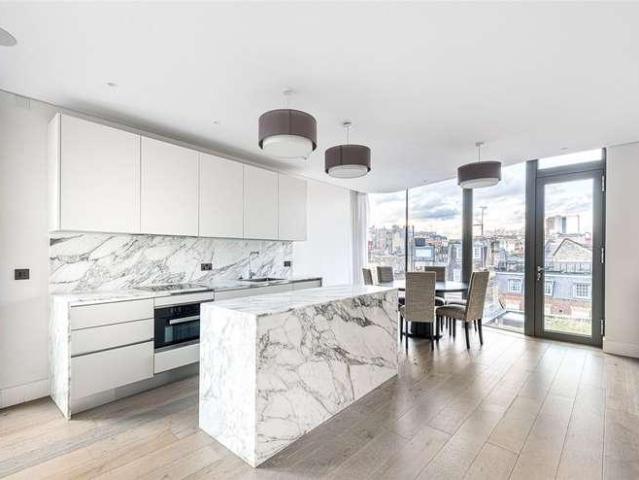 3 bed flat for sale