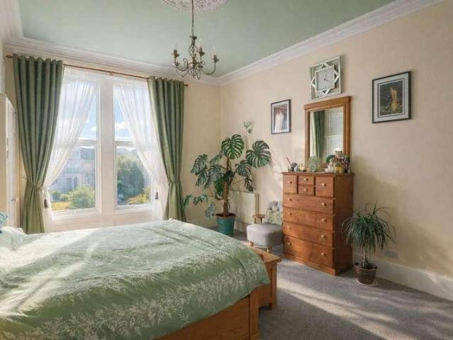3 bed flat for sale