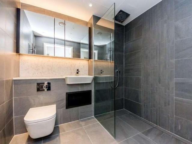 3 bed flat for sale