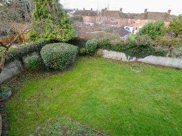 3 bed flat for sale