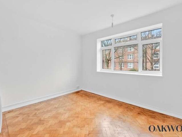 3 bed flat for sale