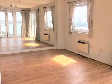 3 bed flat for sale