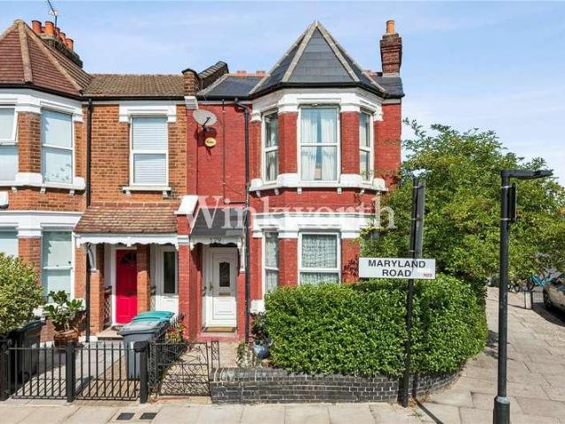 3 bed flat for sale