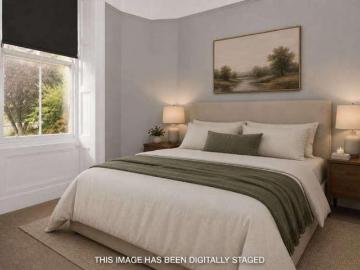 3 bed flat for sale