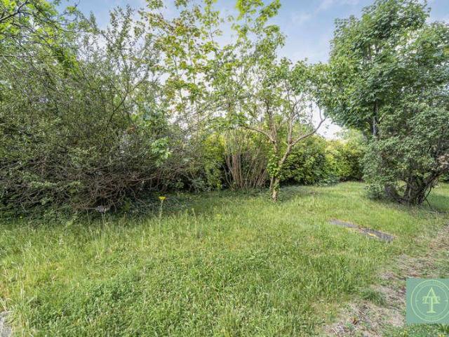 3 bed flat for sale