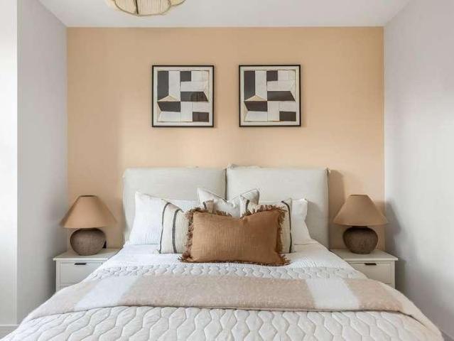 3 bed flat for sale