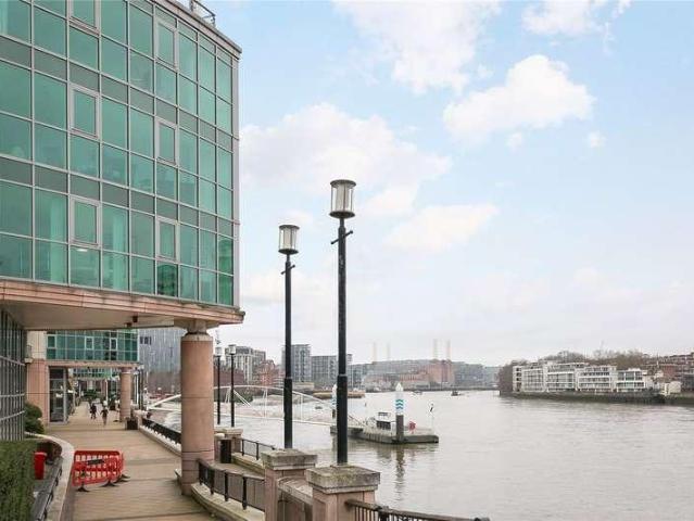 3 bed flat for sale