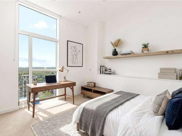 3 bed flat for sale