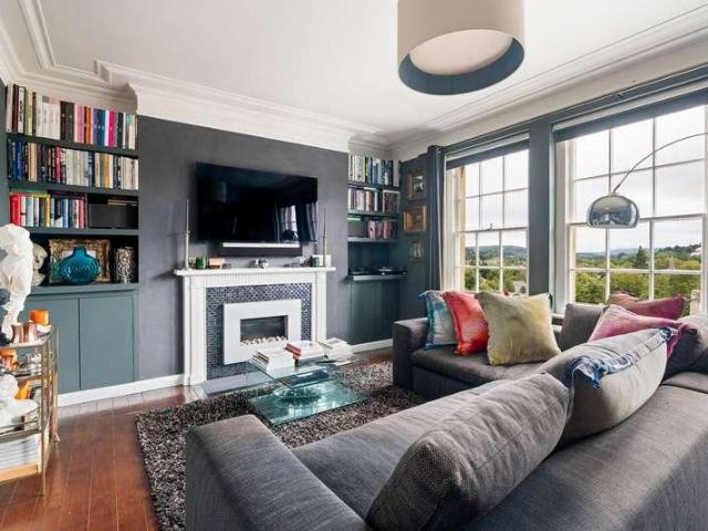 3 bed flat for sale