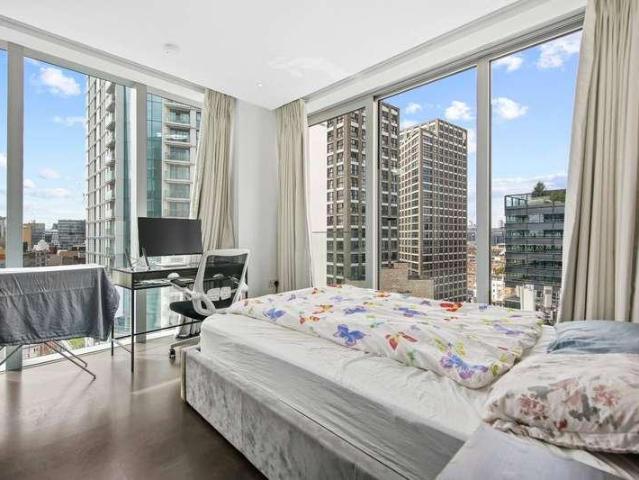 3 bed flat for sale