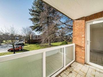 3 bed flat for sale