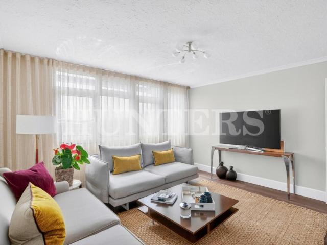 3 bed flat for sale