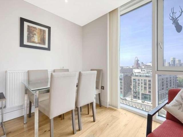 3 bed flat for sale