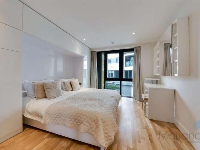 3 bed flat for sale
