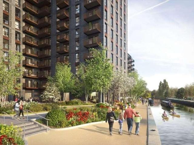 3 bed flat for sale