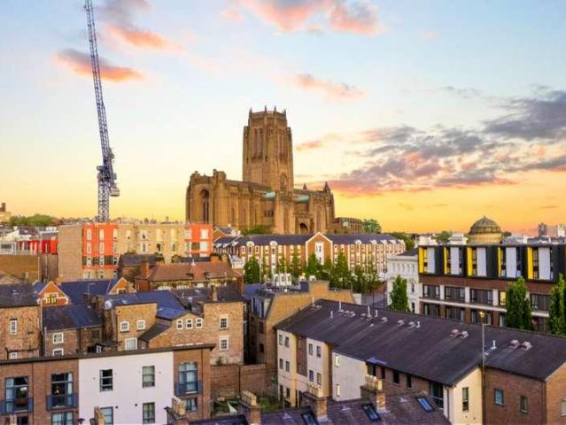 3 bed flat for sale