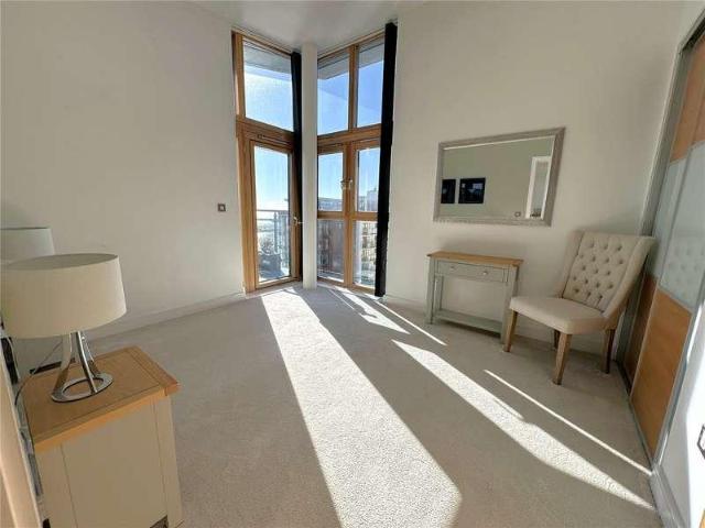 3 bed flat for sale