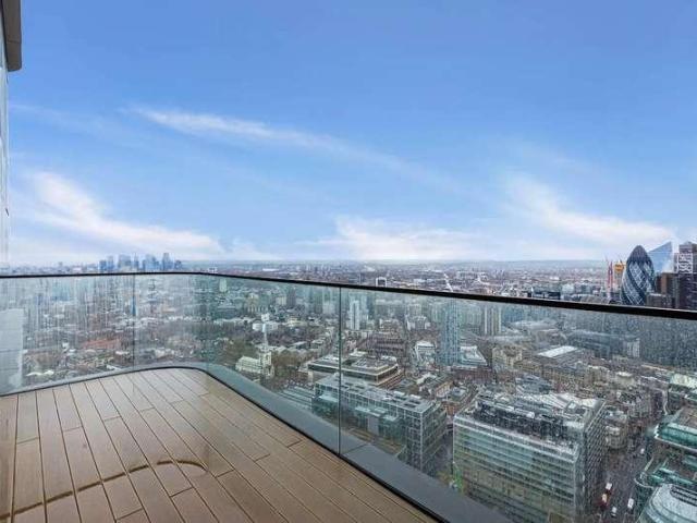 3 bed flat for sale