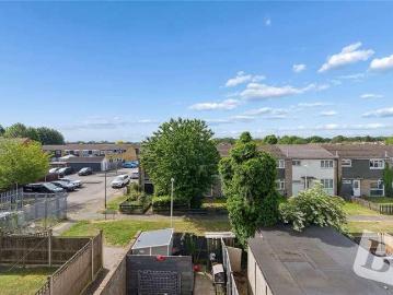 3 bed flat for sale