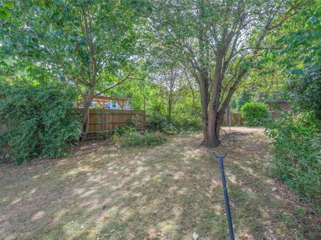 3 bed flat for sale