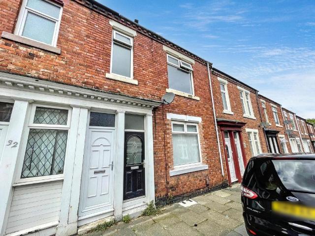 3 bed flat for sale