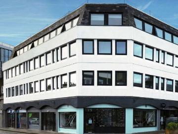 3 bed flat for sale