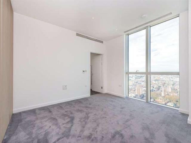 3 bed flat for sale