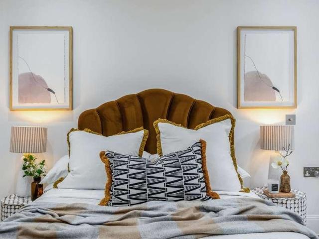 3 bed flat for sale